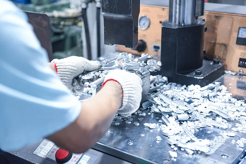 你的锌合金产品适合Zamak3还是Zamak5呢